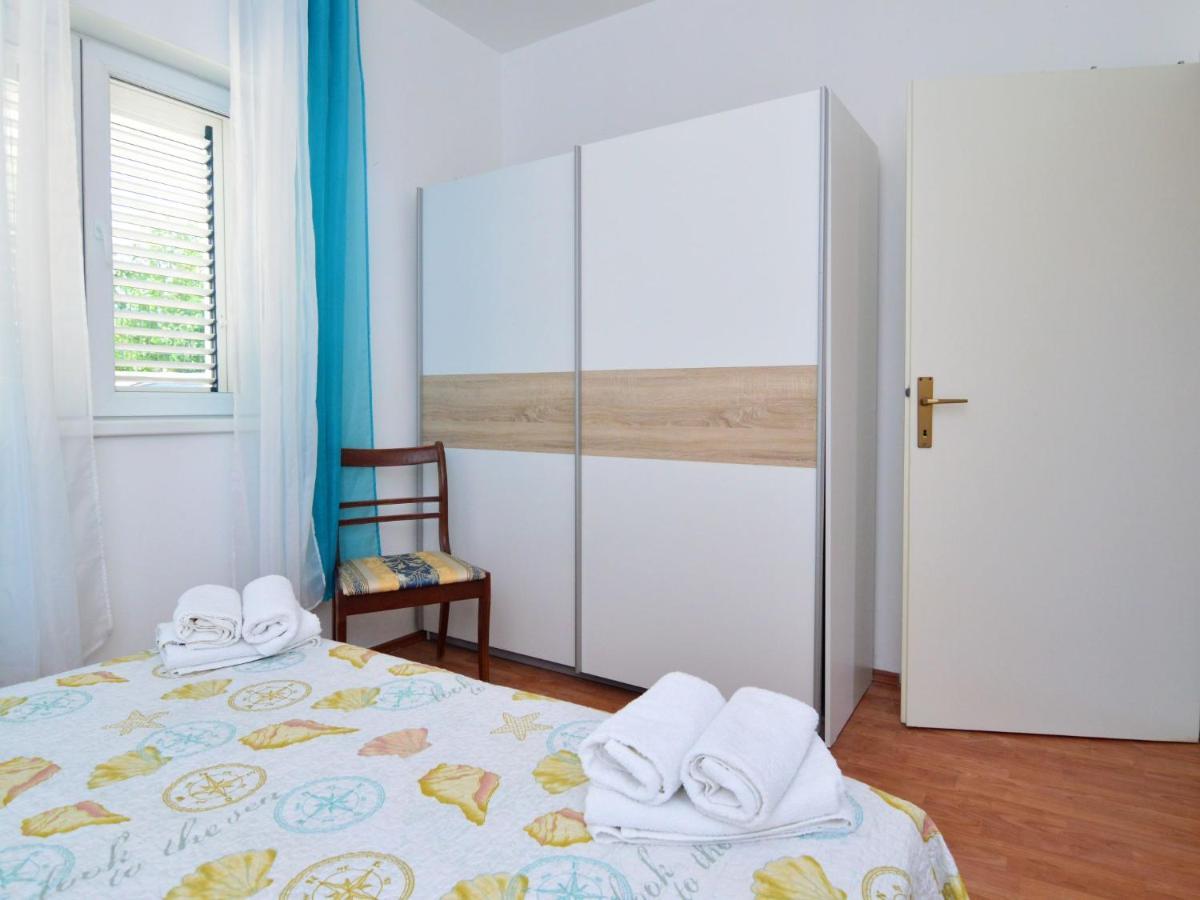 Katarina 3 - Sib156 By Interhome *